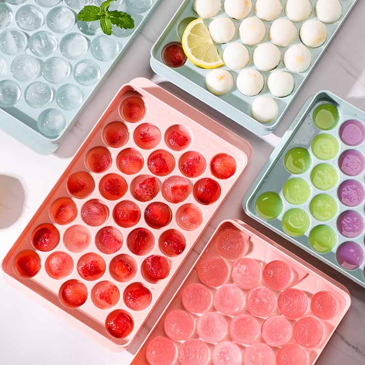 This tool is easy to use, and the multifunctional DIY silicone ice cube molds are ideal for making all kinds of DIY ice food. The mini circle ice cube tray comes with a unique design that can make every round ice ball regular and complete.