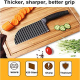 ake fun, uniform crinkle cuts on potatoes, zucchini, carrots, and fruits. This stainless steel wavy knife is perfect for crispy fries, decorative garnishes, and kid-friendly snacks. Easy to clean and store — a must-have kitchen gadget!